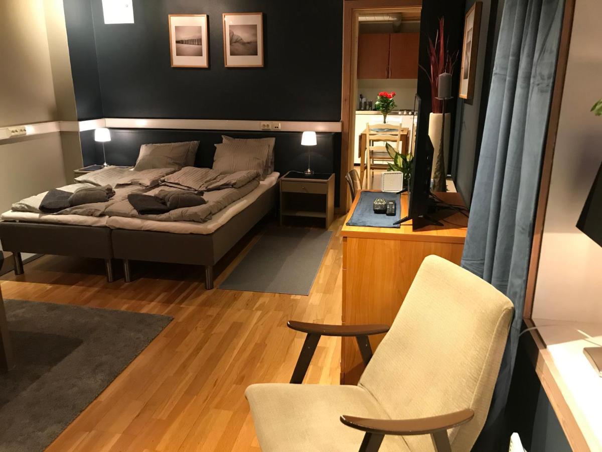 Apartment Taras Rom Og